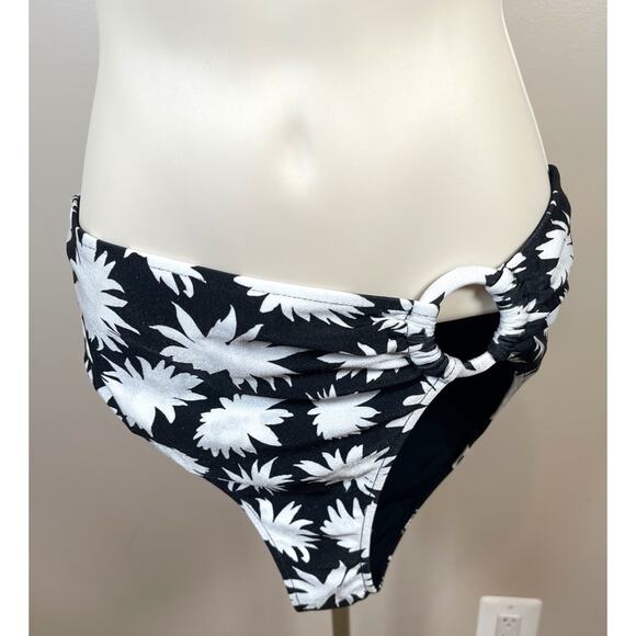 PatBO Dahlia Floral Black and White Mid Rise Bikini Swim Set Size Small - Picture 5 of 8